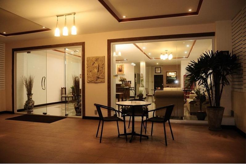 Beachwalk Jomtien Exterior photo