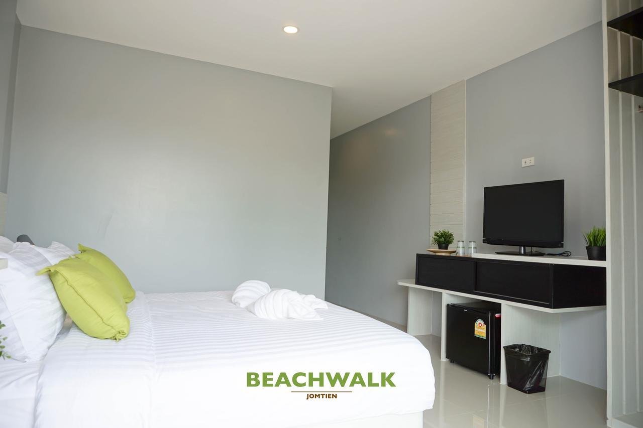 Beachwalk Jomtien Exterior photo