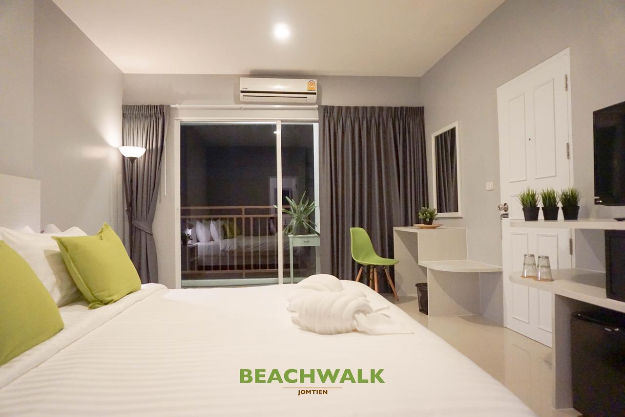 Beachwalk Jomtien Exterior photo